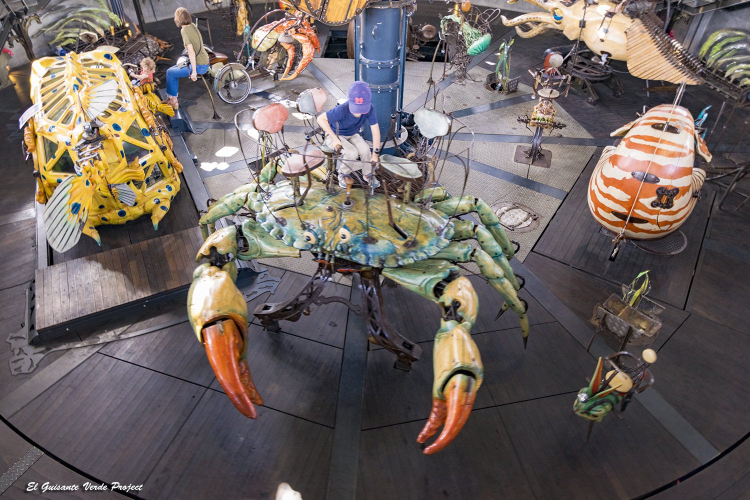 https://nuestrascharlasnocturnas.com/wp-content/uploads/2021/03/f8f84-cangrejo_gigante_carrusel_mundos_marinos_nantes_egvp.jpg