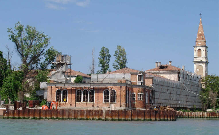 https://nuestrascharlasnocturnas.com/wp-content/uploads/2021/07/4453c-poveglia....jpg