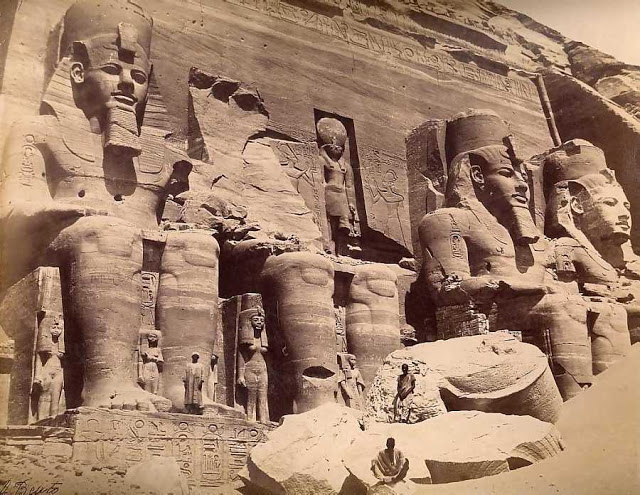 https://nuestrascharlasnocturnas.com/wp-content/uploads/2021/07/ed47a-abusimbel3.jpg