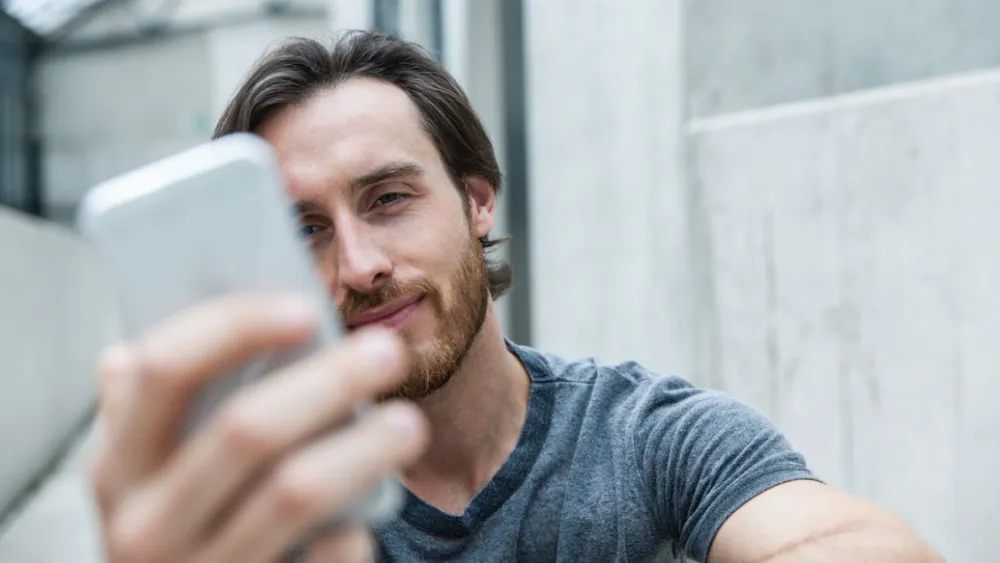 Qué significa que un hombre te haya dejado de escribir?